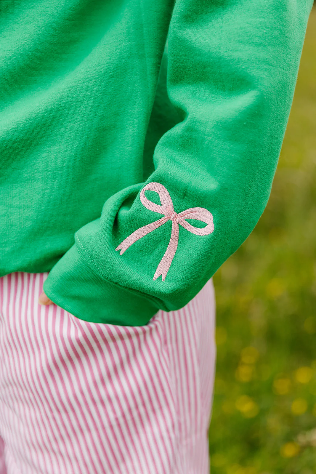 Bows Embroidered Sweatshirt - Image 12
