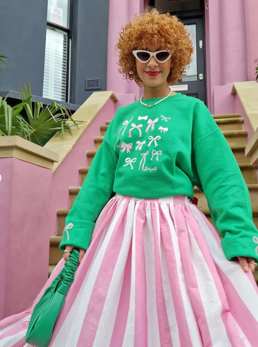 Bows Embroidered Sweatshirt - Image 14