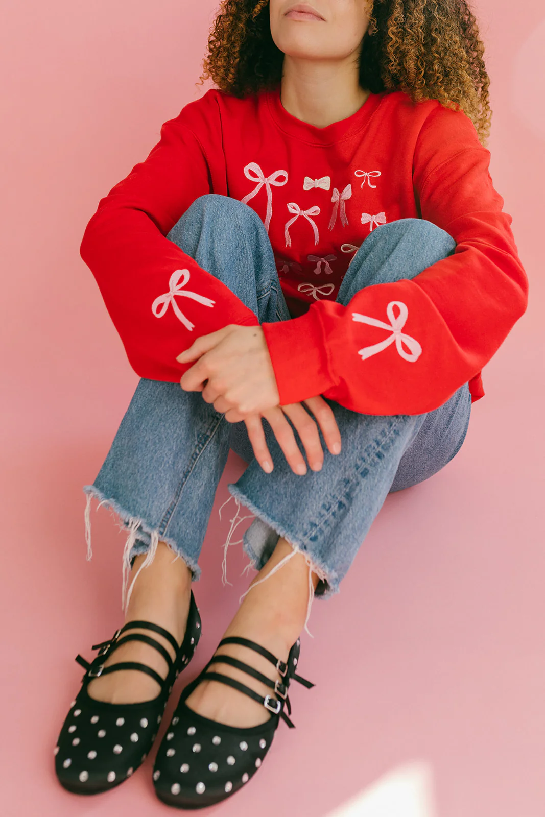 Bows Embroidered Sweatshirt - Image 15