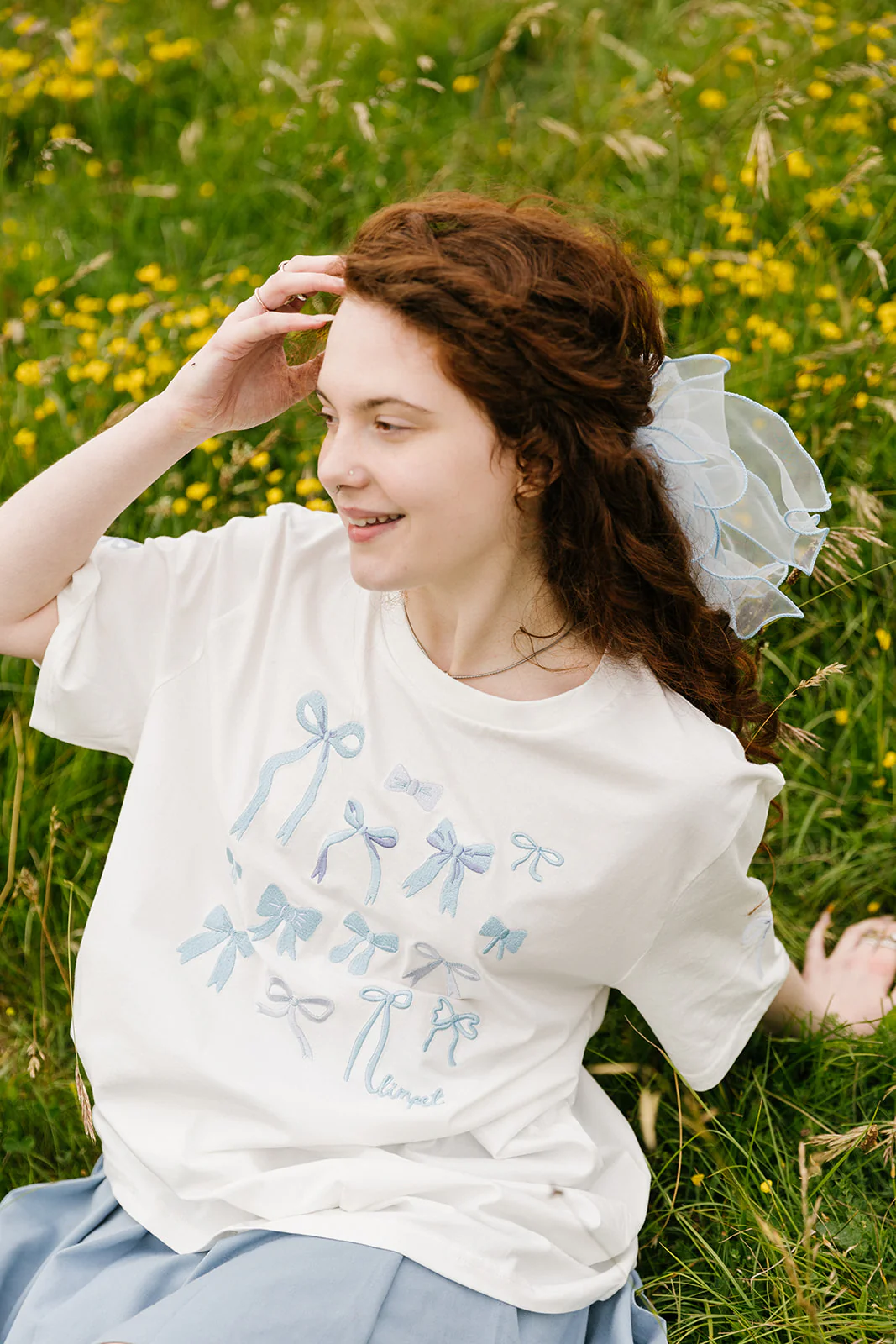 Bows Embroidered Organic T-Shirt - Image 3
