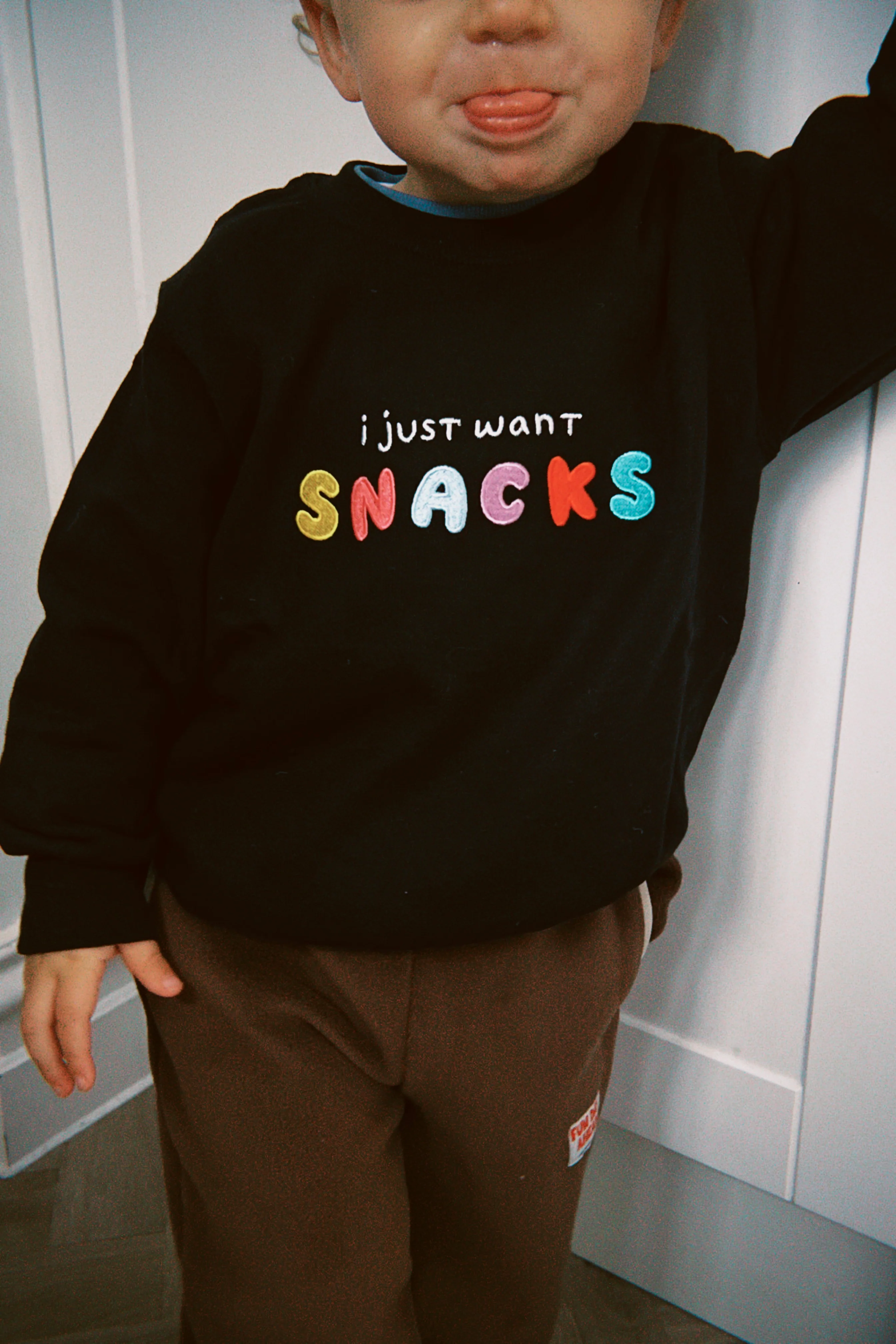 KIDS - I Just Want SNACKS Oversized Sweatshirt
