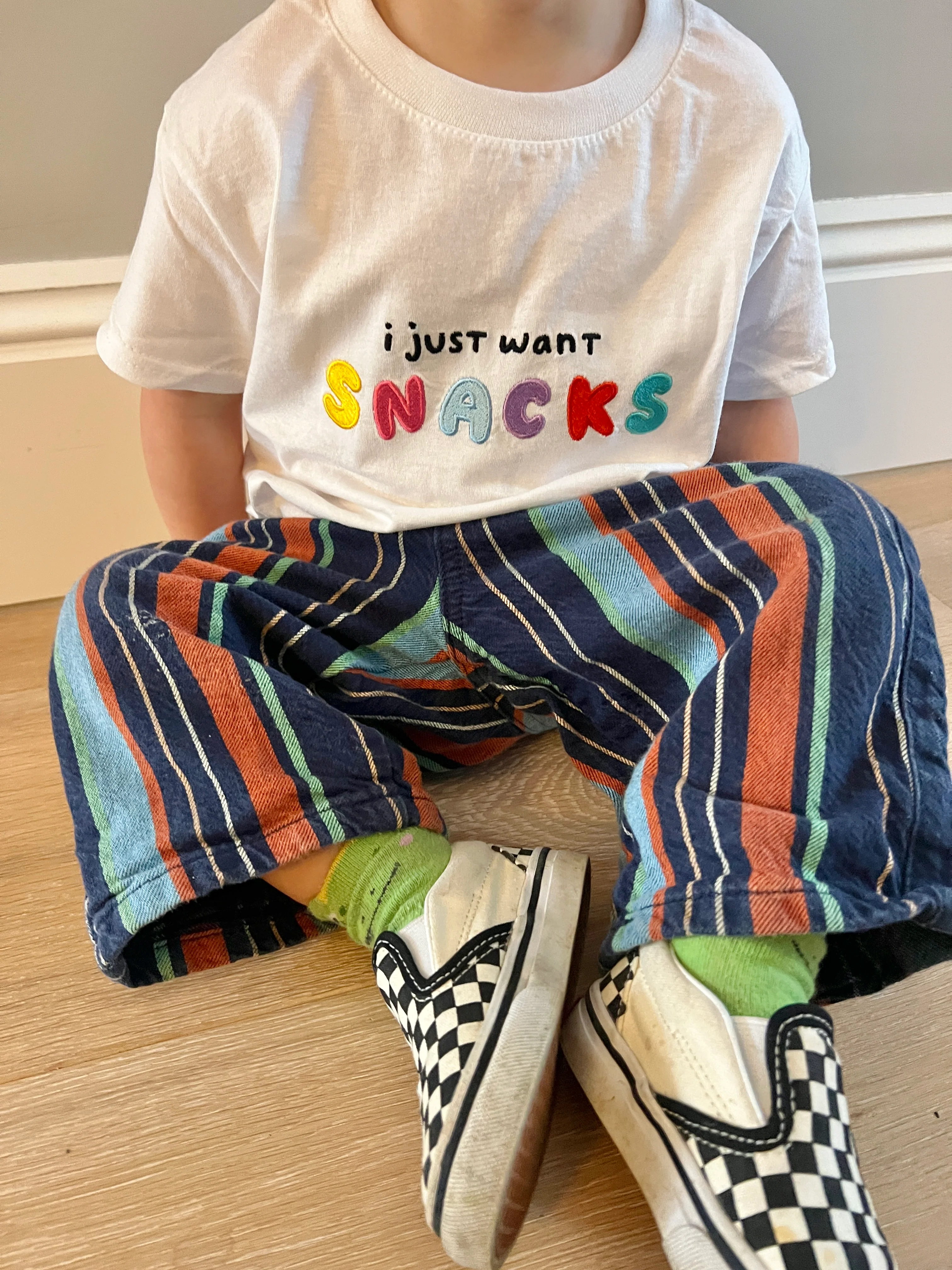 KIDS - I Just Want SNACKS T-Shirt - Image 2