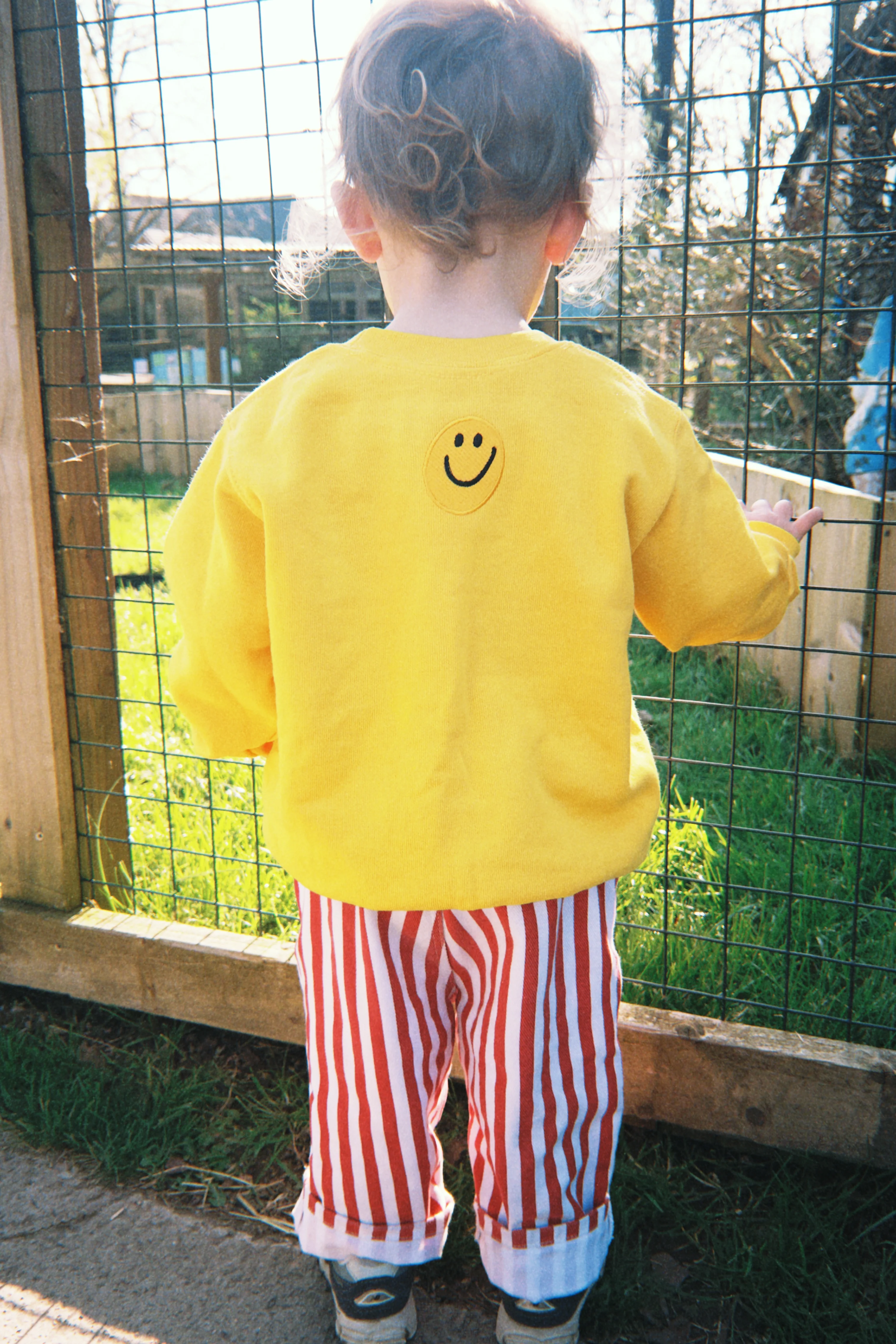KIDS - The Happy Thoughts Oversized Sweatshirt - Image 5
