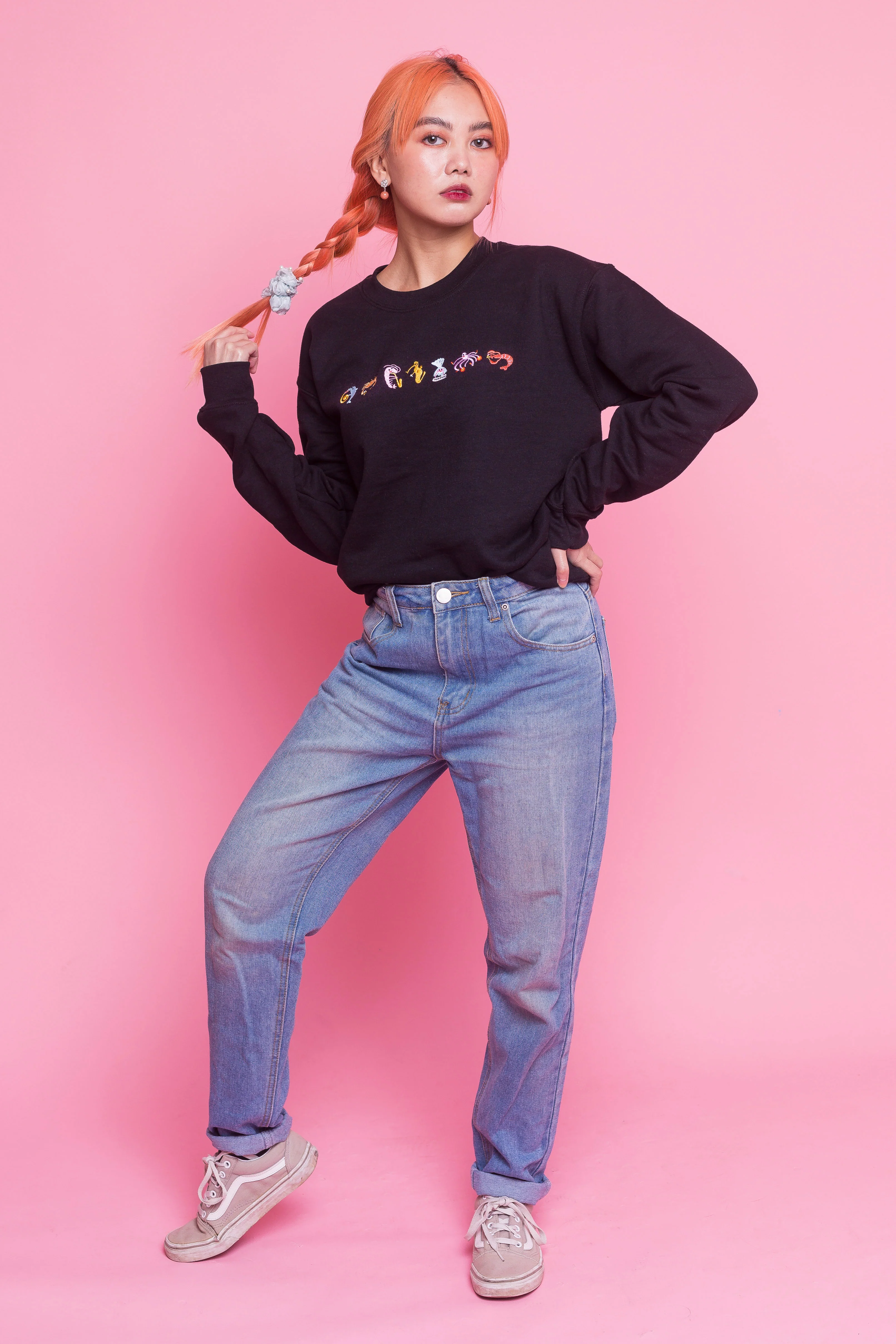 Seafood Medley Embroidered Sweatshirt - Image 6